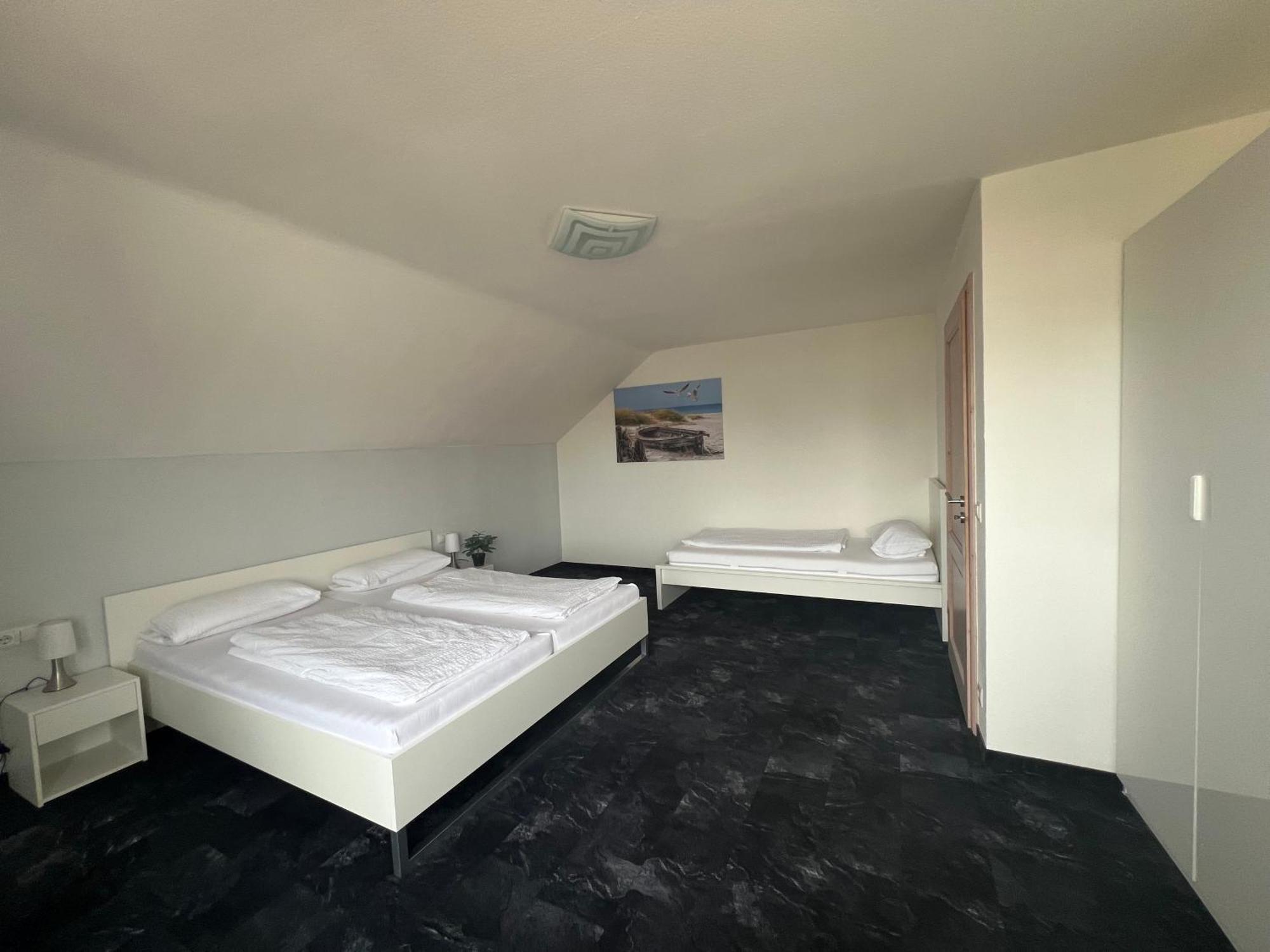 Ferienwohnungen Zur Elz - Traumhafte 160 Qm Wohnung Mit Pool Und Garten Naehe Des Europaparks 卡伯尔-格拉芬豪森 外观 照片